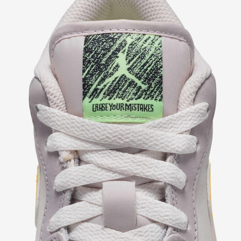 Air Jordan 1 Low SE Infantil - Foto 9