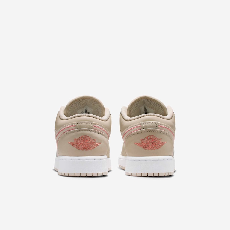 Air Jordan 1 Low SE Infantil - Foto 6