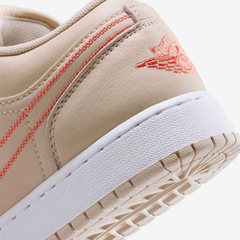 Air Jordan 1 Low SE Infantil - Foto 8