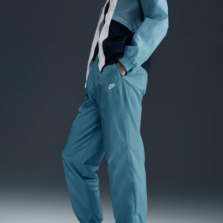 Agasalho Nike Club Woven Masculino - Foto 4