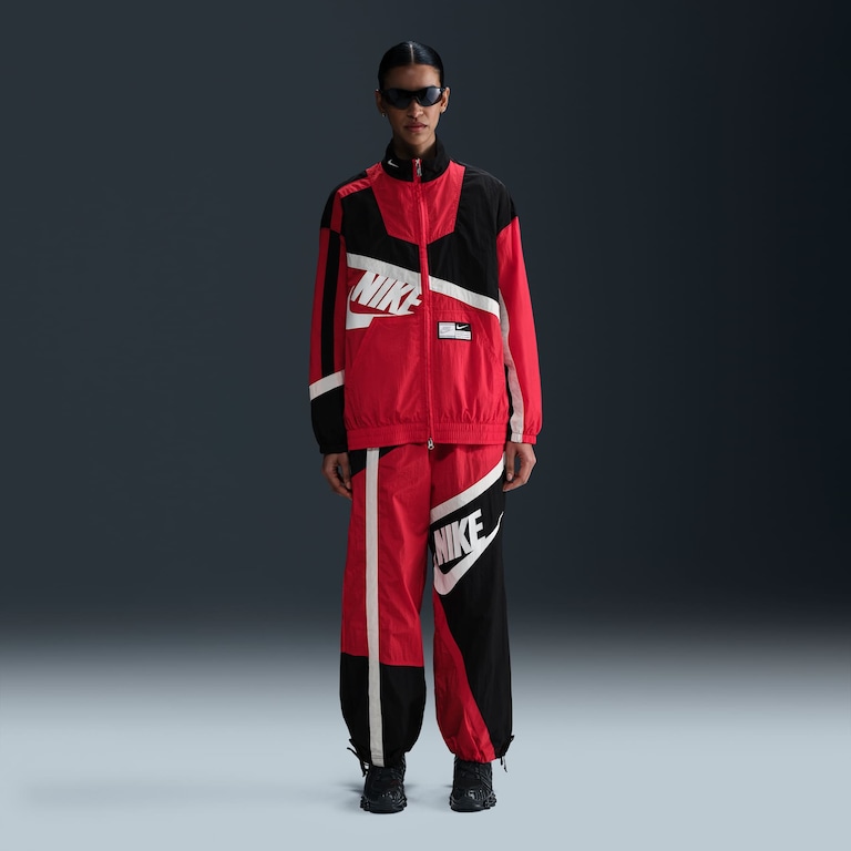 Jaqueta Nike Sportswear Woven Feminina - Foto 4