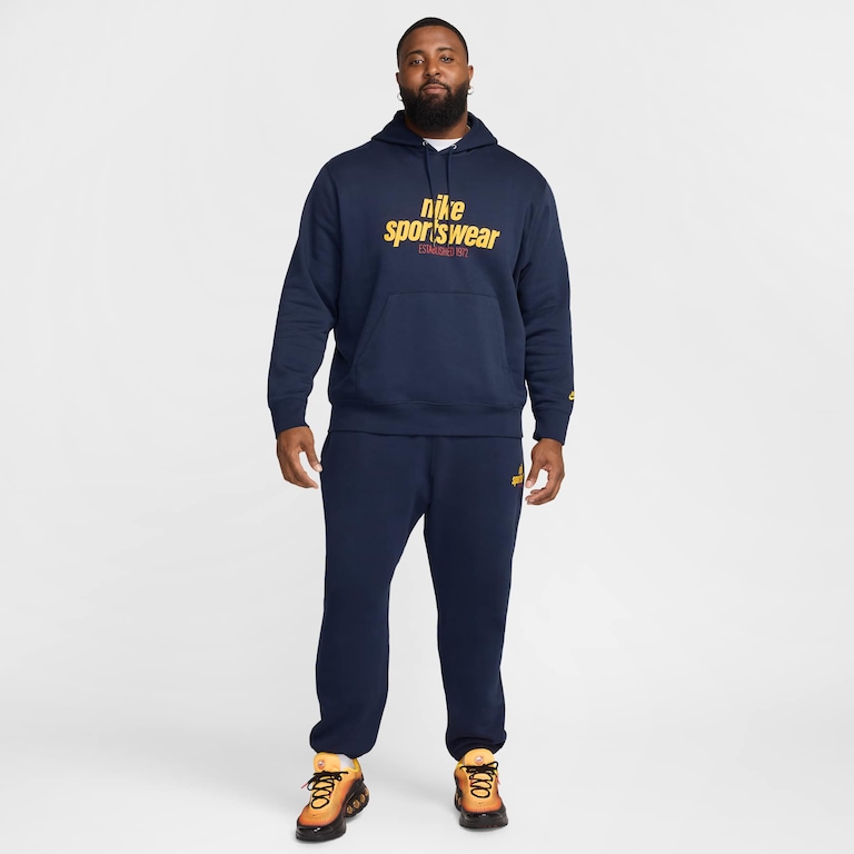 Blusão Nike Sportswear Club GFX Masculino - Foto 12