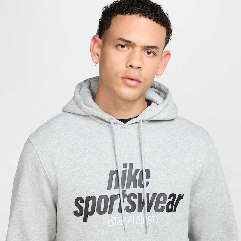 Blusão Nike Sportswear Club GFX Masculino - Foto 3