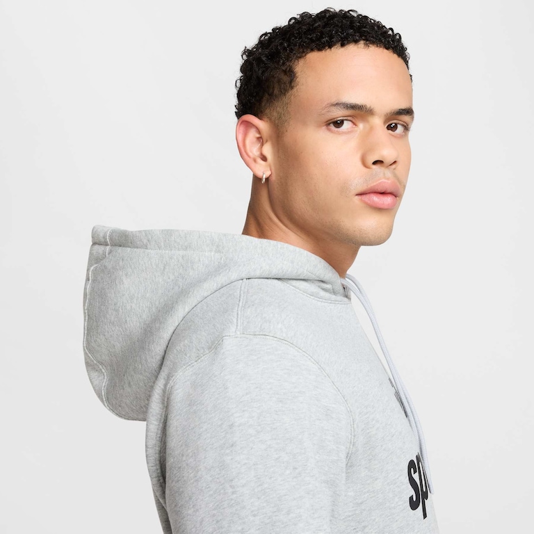 Blusão Nike Sportswear Club GFX Masculino - Foto 5