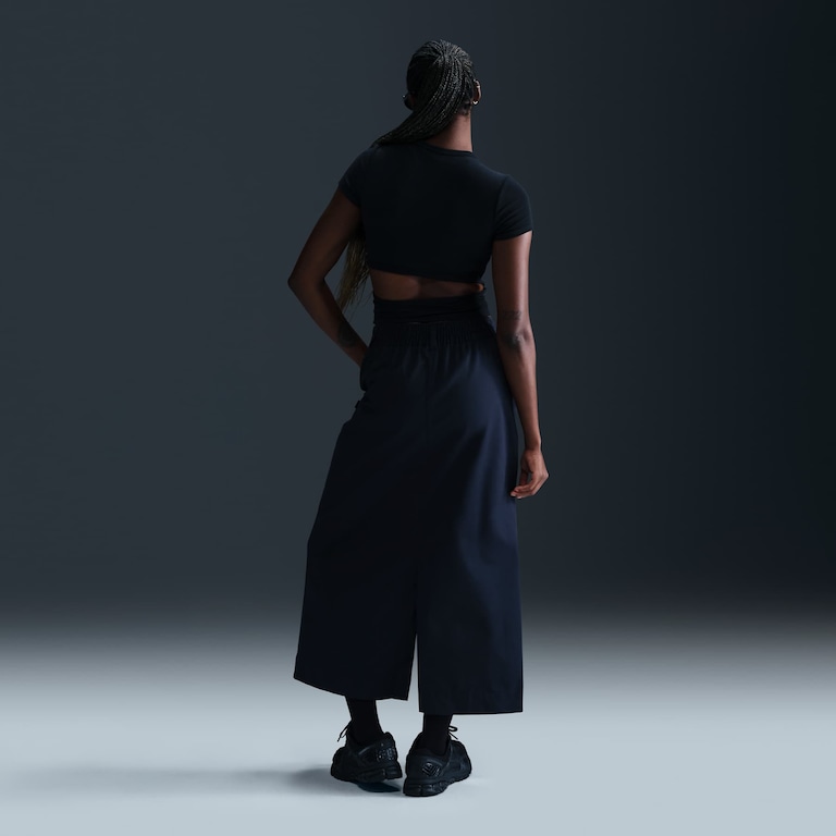 Camiseta Nike Sportswear Chill Knit Feminina - Foto 5