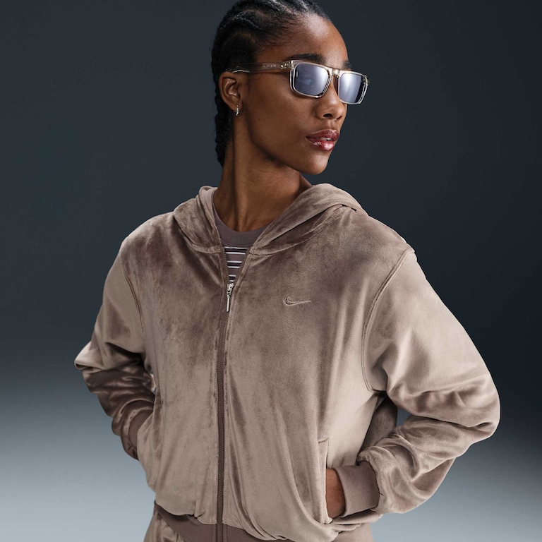 Blusão Nike Sportswear Chil Hoodie Feminino - Foto 1