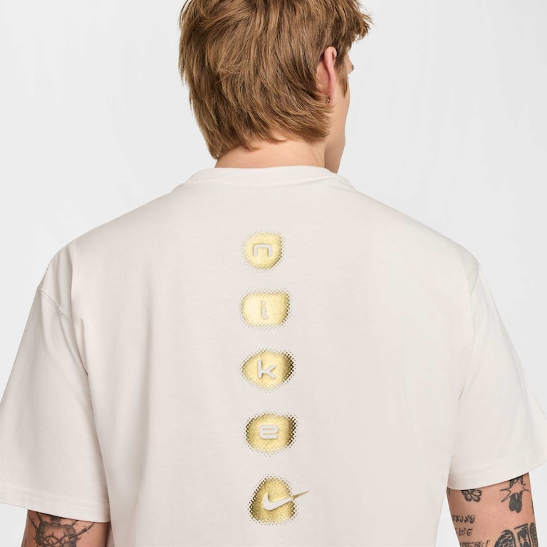 Camiseta Nike Sportswear Air Max Masculina - Foto 4