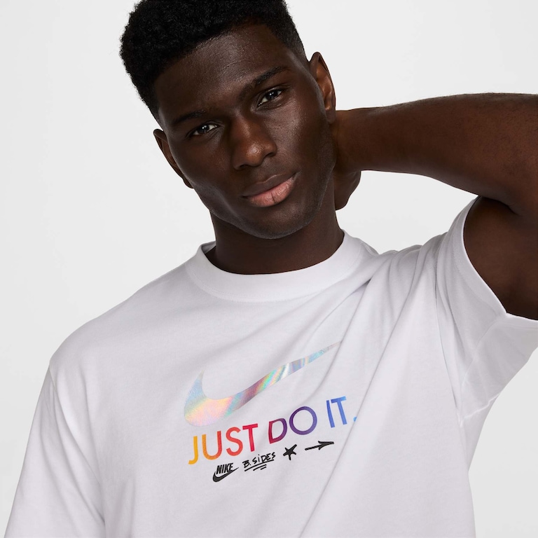 Camiseta Nike Sportswear Max90 Masculina - Foto 3