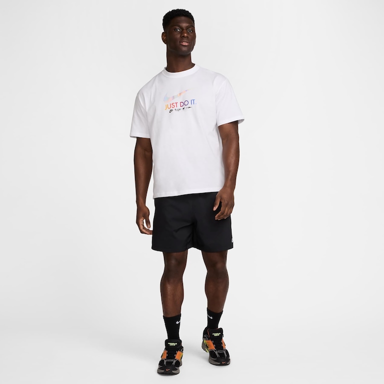 Camiseta Nike Sportswear Max90 Masculina - Foto 6
