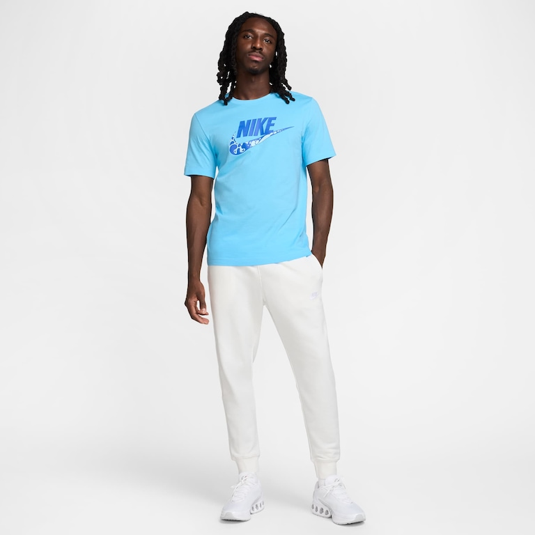 Camiseta Nike Sportswear Futura Masculina - Foto 4