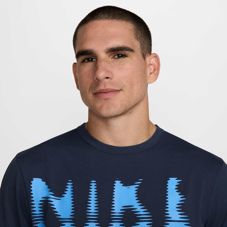 Camiseta Nike Dri-FIT Hyverse Masculina - Foto 3