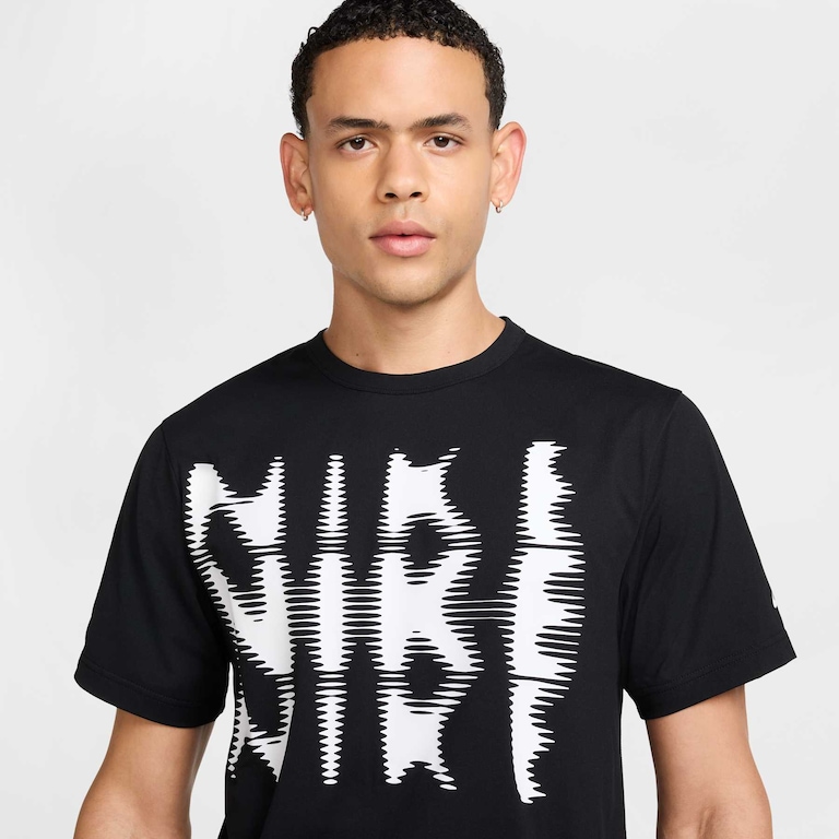 Camiseta Nike Dri-FIT Hyverse Masculina - Foto 3