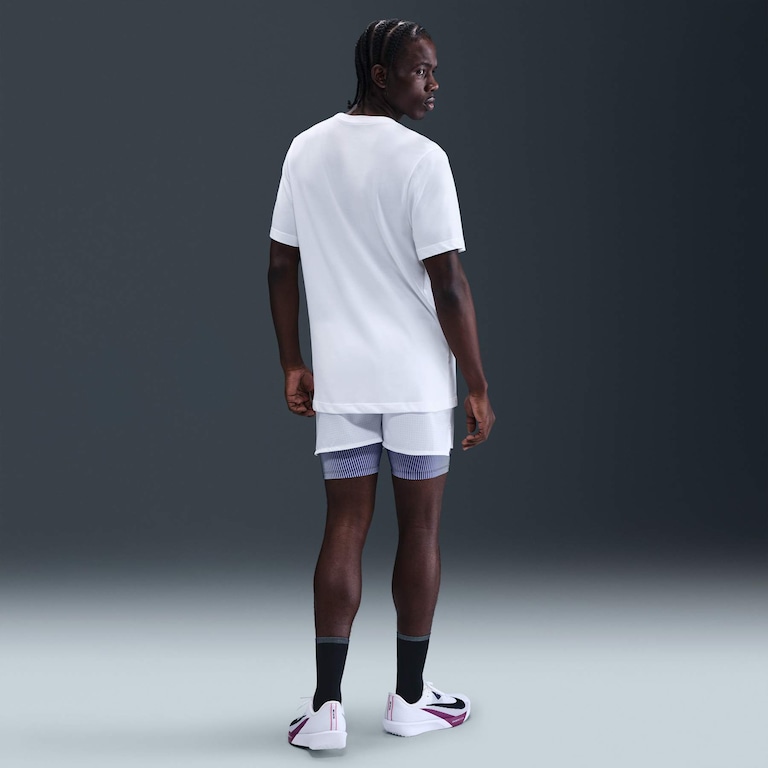 Camiseta Dri-FIT Nike Run Swoosh Masculina - Foto 5