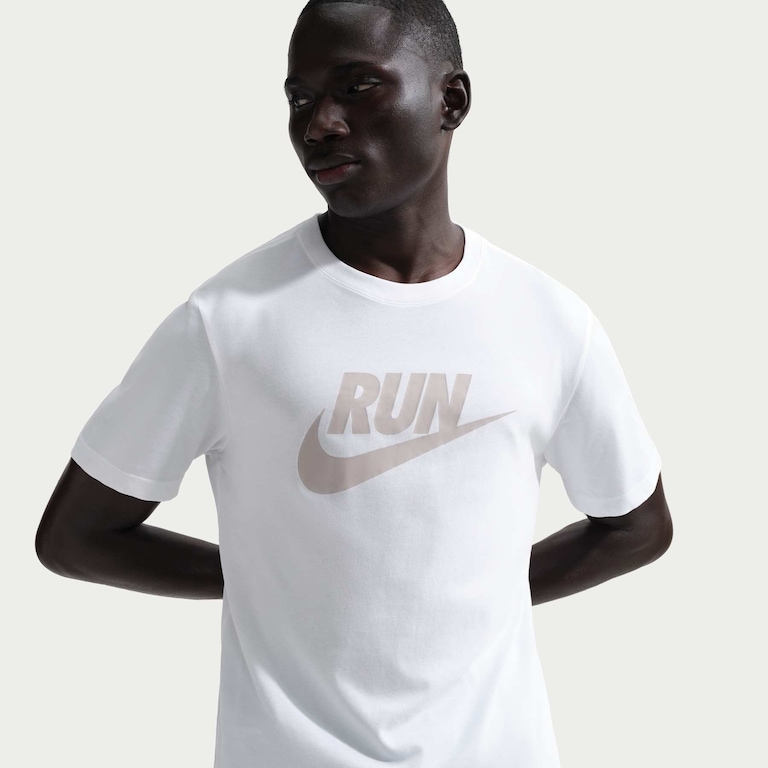 Camiseta Dri-FIT Nike Run Swoosh Masculina - Foto 1