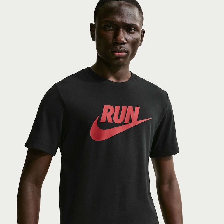 Camiseta Dri-FIT Nike Run Swoosh Masculina - Foto 1