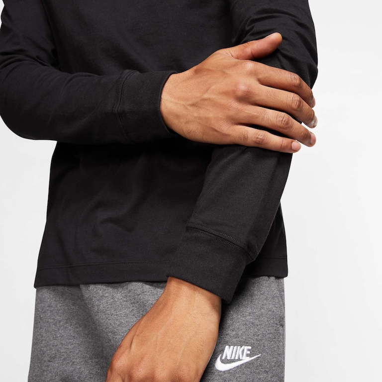Camiseta Nike Sportswear Icon Futura Masculina - Foto 4
