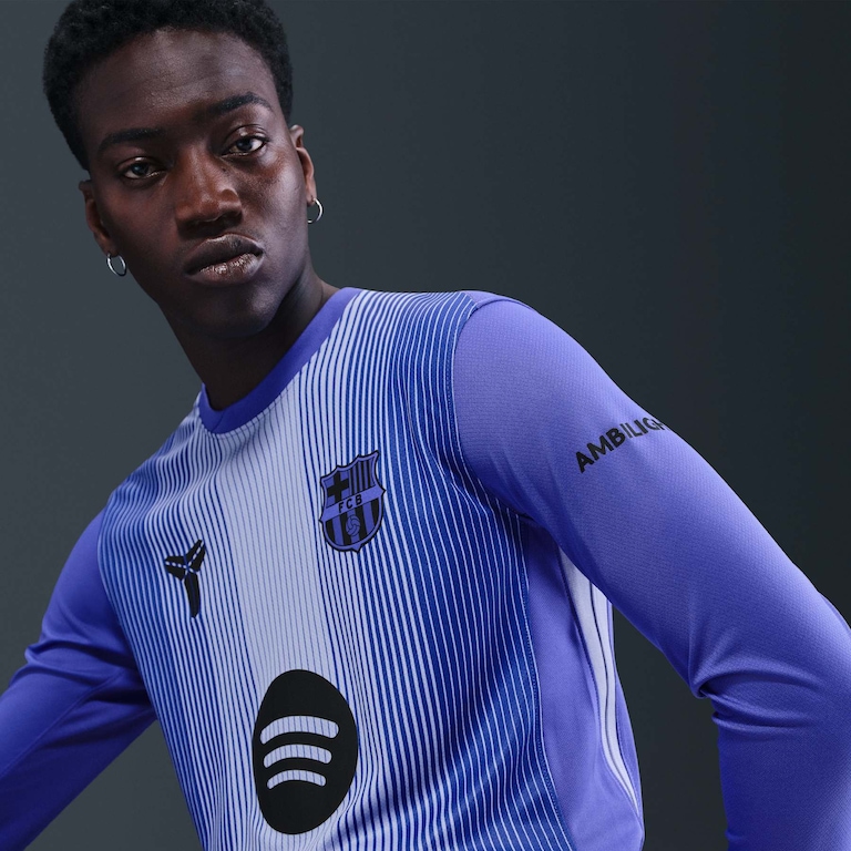 Camisa de Goleiro Barcelona Kobe Nike 2025/26 Torcedor Pro Masculina - Foto 3