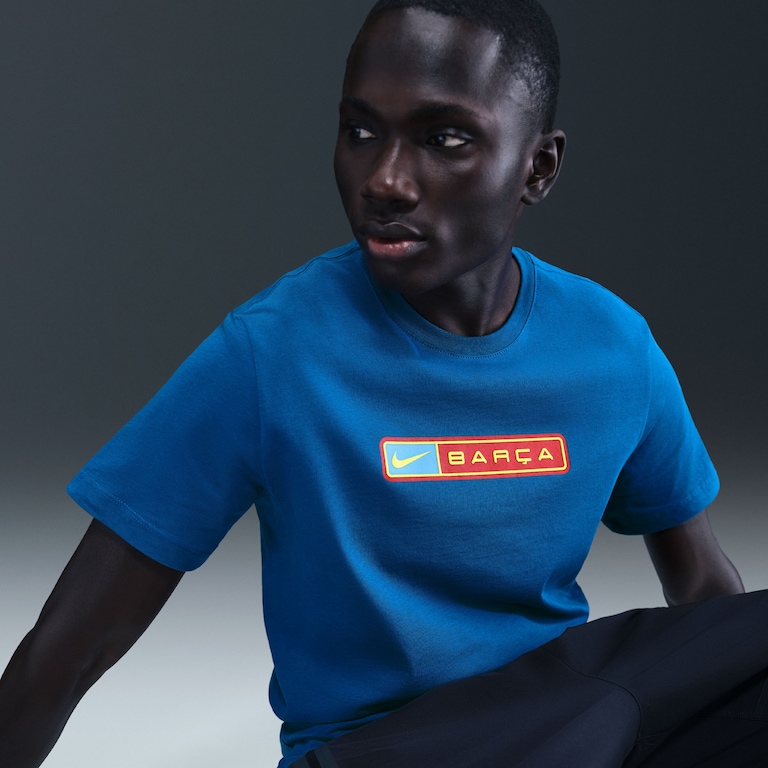 Camiseta Barcelona Nike Masculina - Foto 2