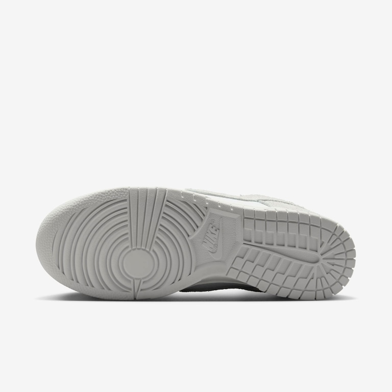 Tênis Nike Dunk Low Feminino - Foto 2
