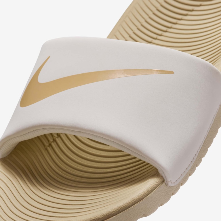 Chinelo Nike Kawa Infantil - Foto 6