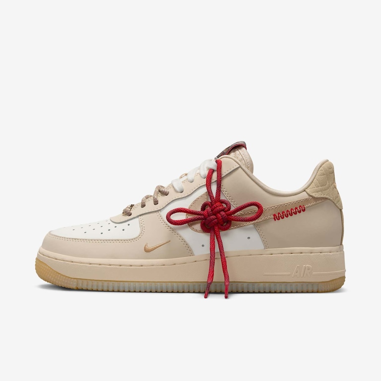 Tênis Nike Air Force 1 '07 LX Feminino - Foto 1