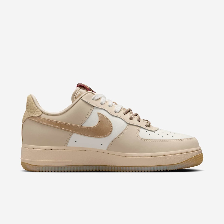 Tênis Nike Air Force 1 '07 LX Feminino - Foto 3