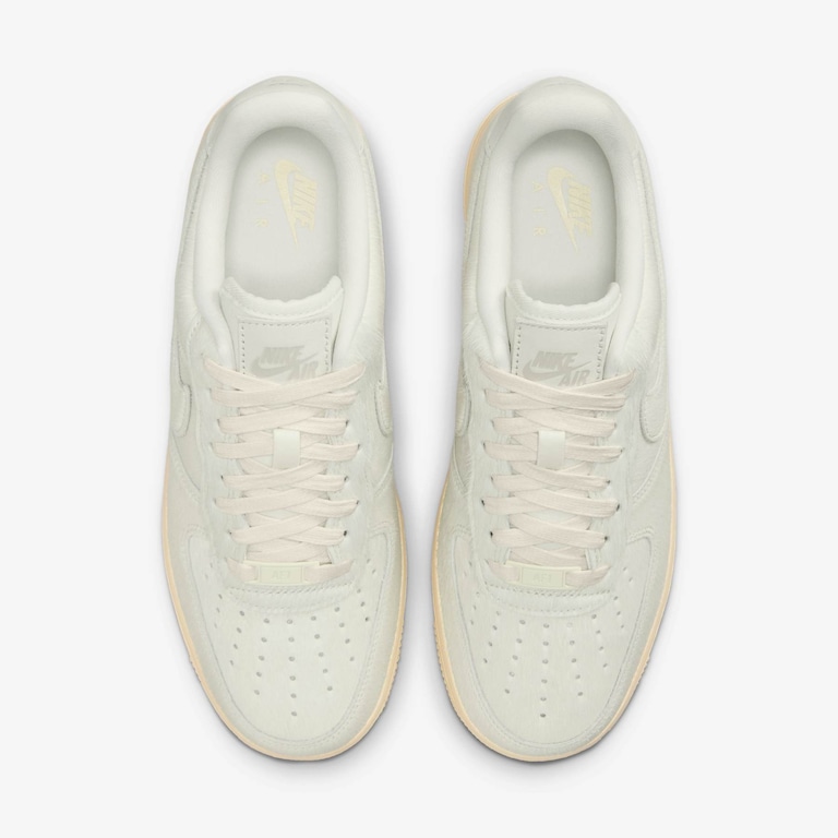 Tênis Nike Air Force 1 '07 Pony Hair Feminino - Foto 4