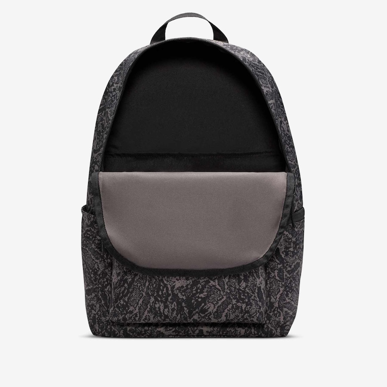Mochila Nike Heritage Unissex - Foto 4