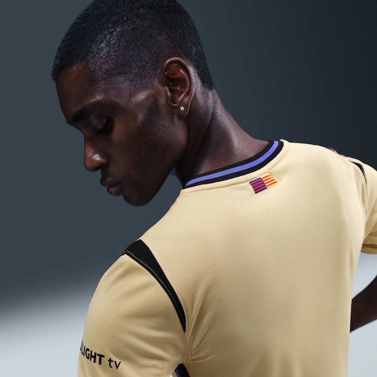 Camisa Barcelona Nike Kobe II 2025/26 Torcedor Pro Masculina - Foto 2