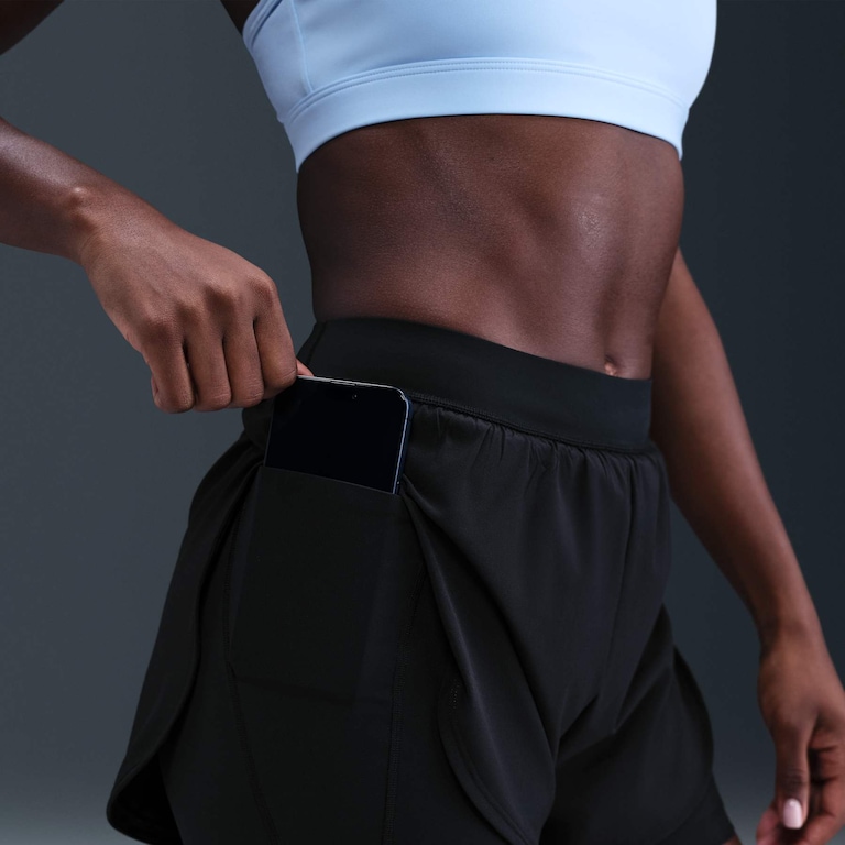 Shorts Dri-FIT Nike Universa 2IN1 Feminino - Foto 6