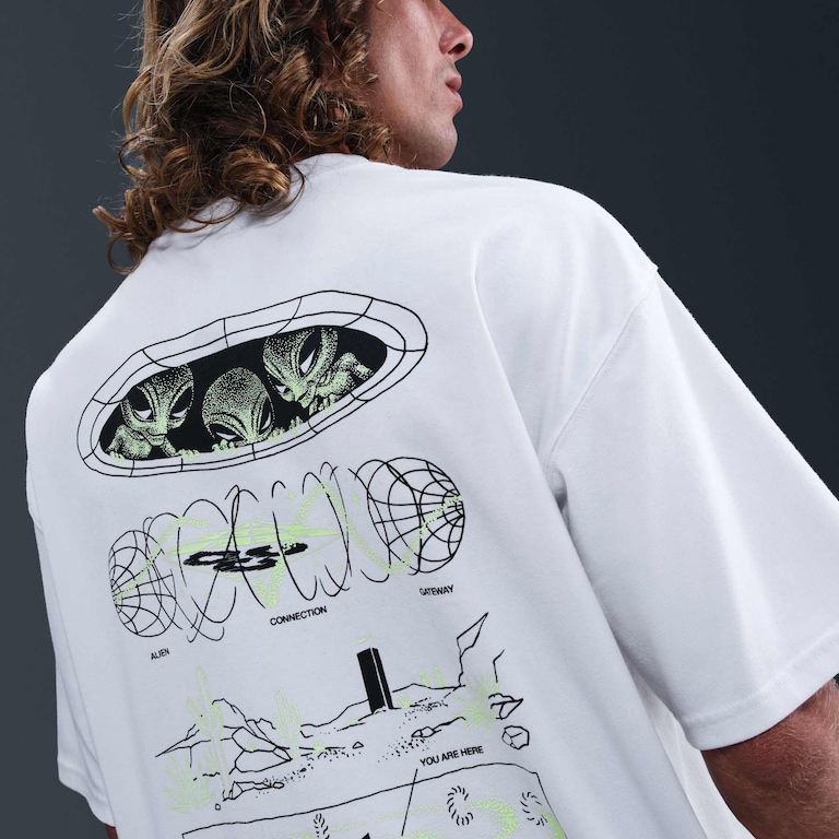 Camiseta Nike ACG Mystery Lights Masculina - Foto 2