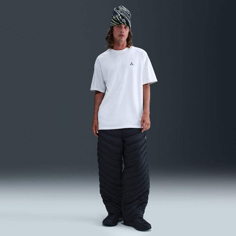 Camiseta Nike ACG Mystery Lights Masculina - Foto 4