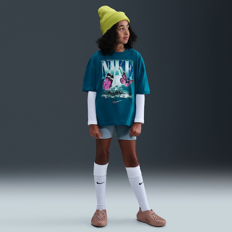Camiseta Nike Sportswear Butterfly Oversized Infantil - Foto 4