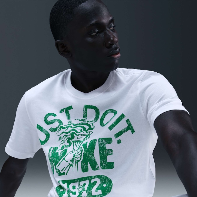 Camiseta Nike Sportswear JDI Vintage Masculina - Foto 3