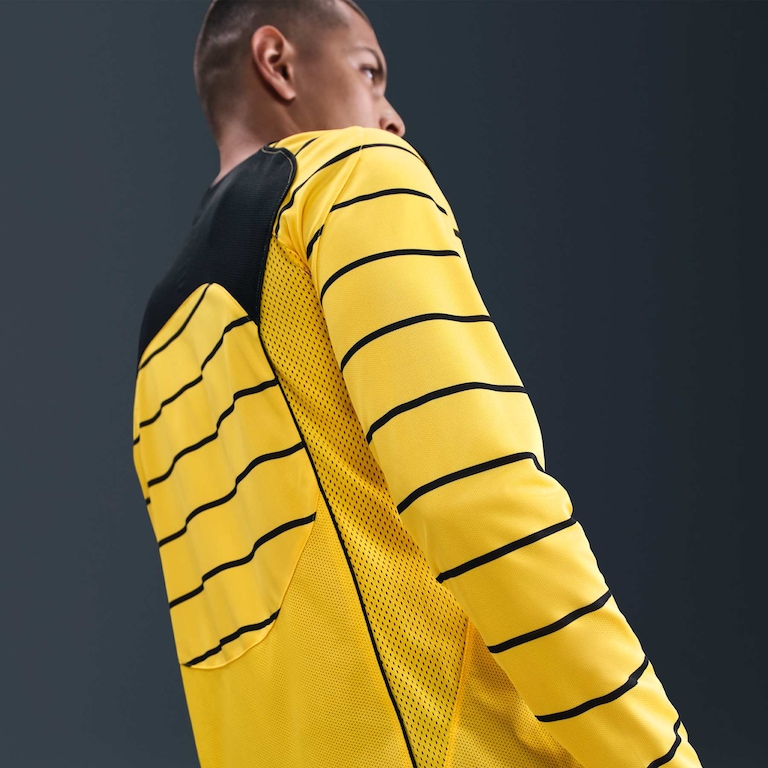 Camiseta Manga Longa Total 90 Nike Energy Masculina - Foto 2