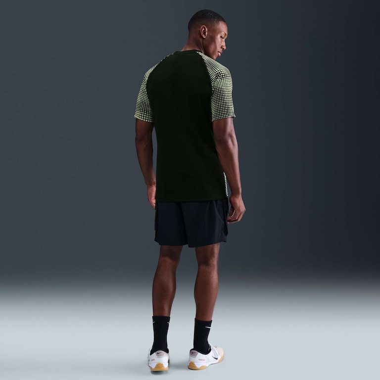Camiseta Dri-FIT Nike Academy+ AOP Masculina - Foto 5