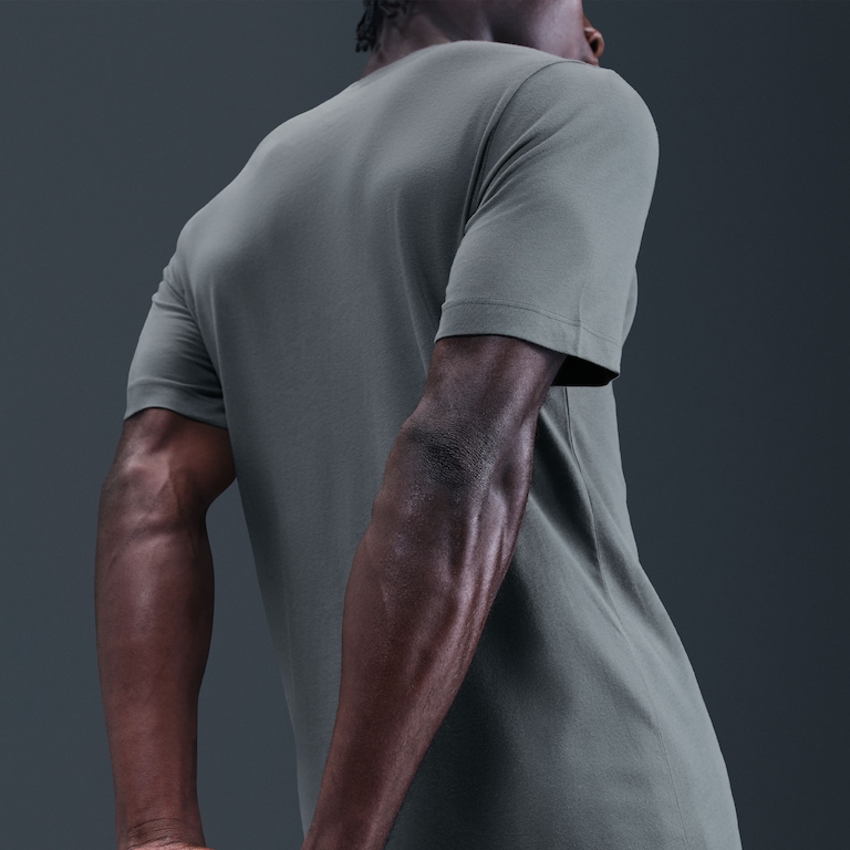 Camiseta Dri-FIT Nike Icon Masculina - Foto 5