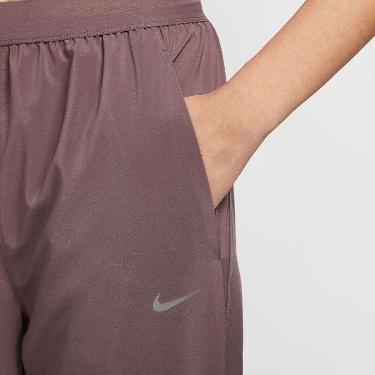Calça Dri-FIT Nike Tempo Feminina - Foto 4