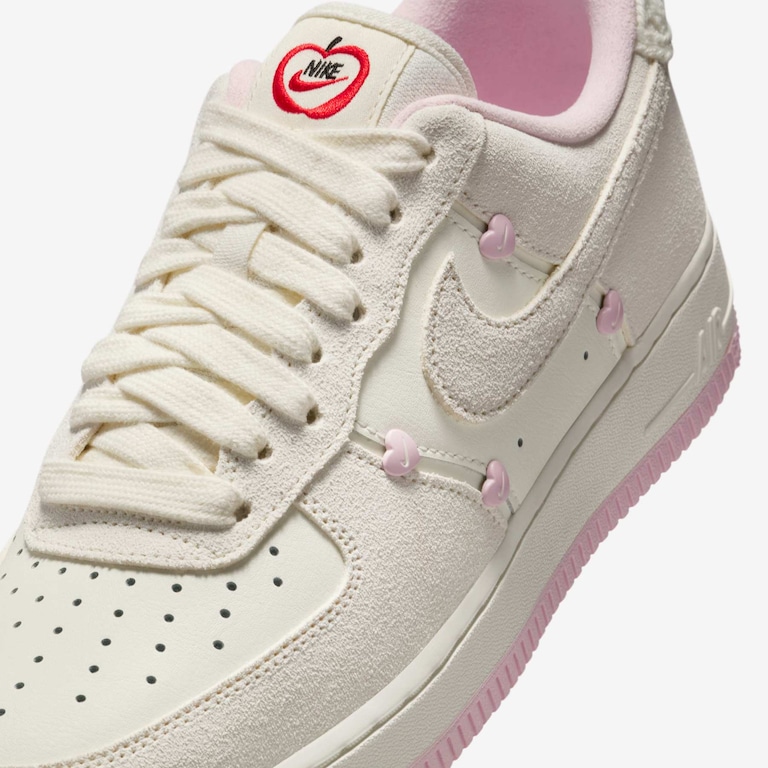 Tênis Nike Air Force 1 '07 LX Feminino - Foto 7
