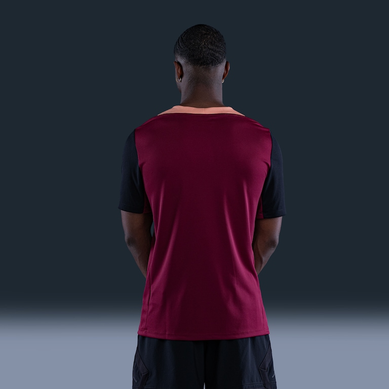 Camiseta Corinthians Nike Strike Treino Masculina - Foto 14