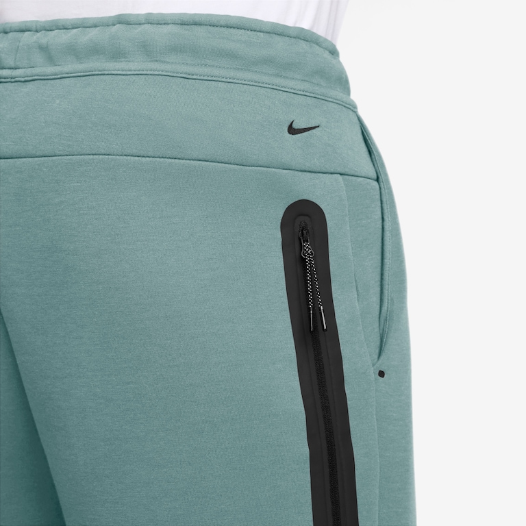 Shorts Nike Tech Fleece Masculino - Foto 4