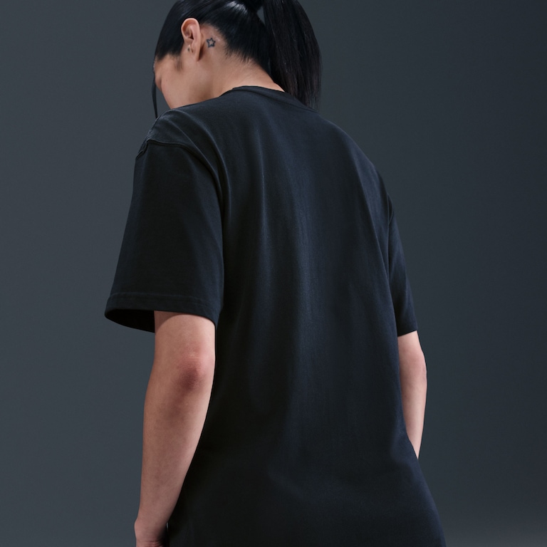 Camiseta Nike Sportswear Masculina - Foto 6