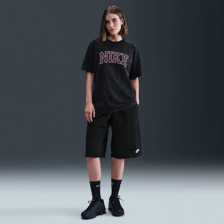 Camiseta Nike Sportswear Classics Feminina - Foto 4