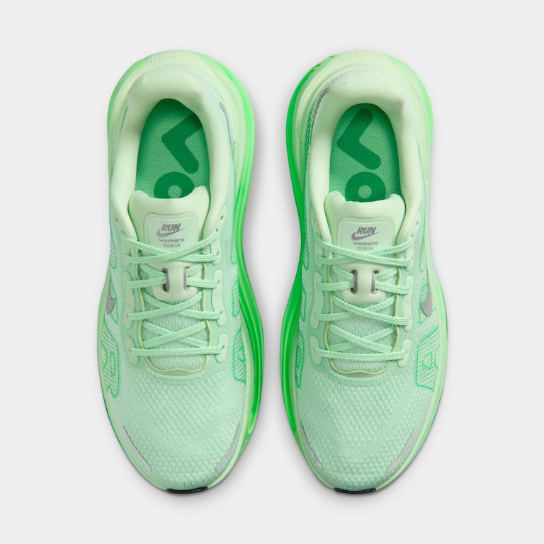 Tênis Nike Vomero Premium Feminino - Foto 4