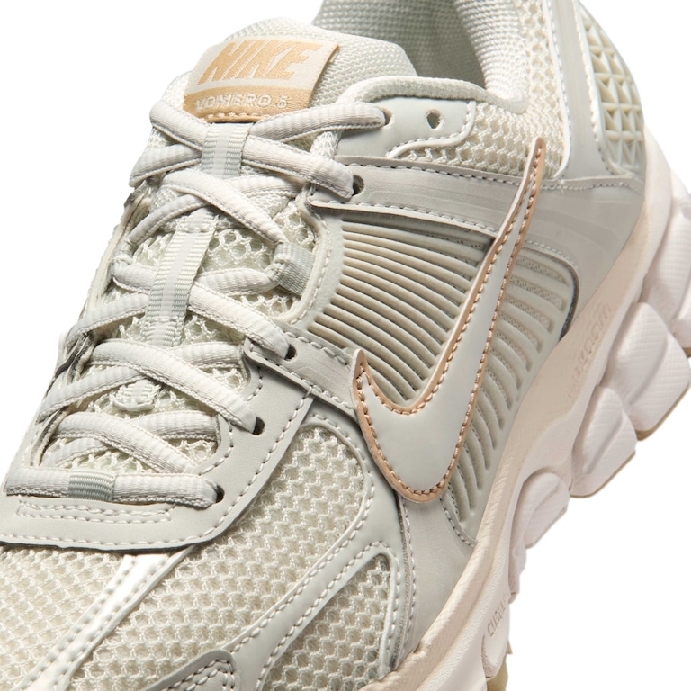 Tênis Nike Zoom Vomero 5 Feminino - Foto 7