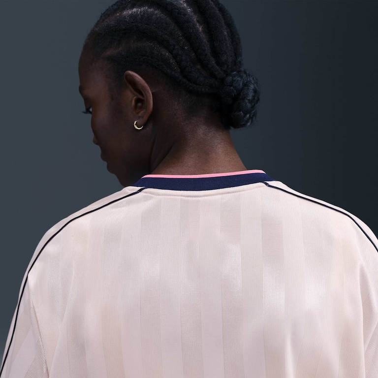 Camisa Nike Sportswear Manga Longa Feminina - Foto 2