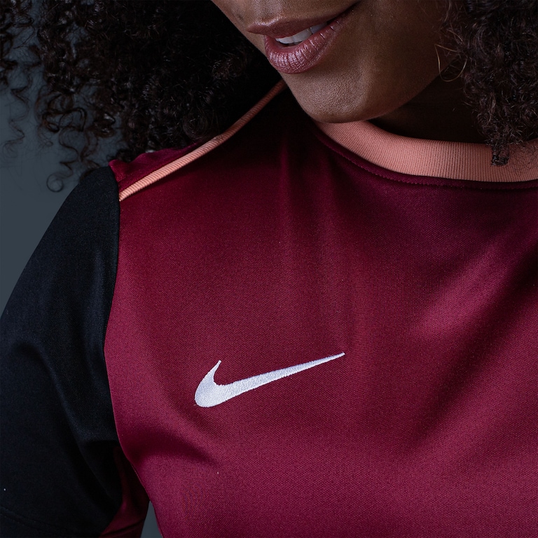 Camiseta Corinthians Nike 2026 Treino Feminina - Foto 10