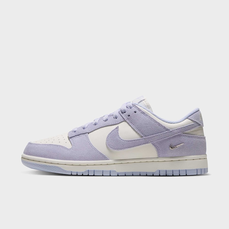 Tênis Nike Dunk Low SE Feminino - Foto 1