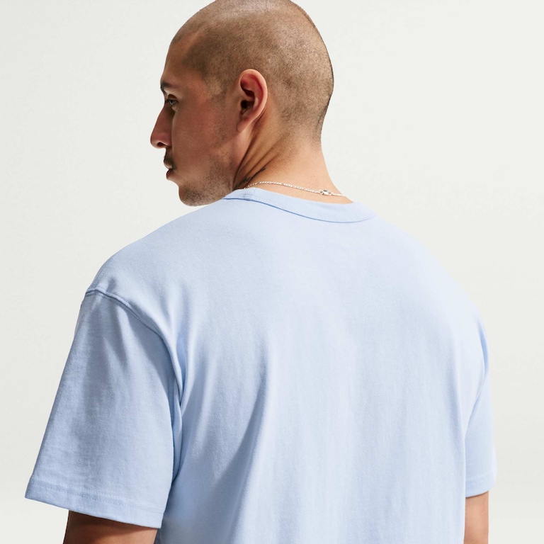 Camiseta Nike Sportswear Premium Essentials Masculina - Foto 2