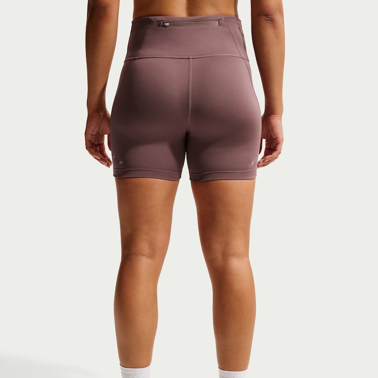 Shorts Dri-FIT Nike Tempo Feminino - Foto 4